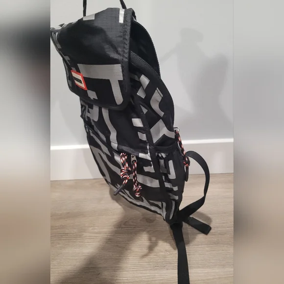 Hunter Nylon Silver And Black Packable Small Backpack - Picture 4 of 12